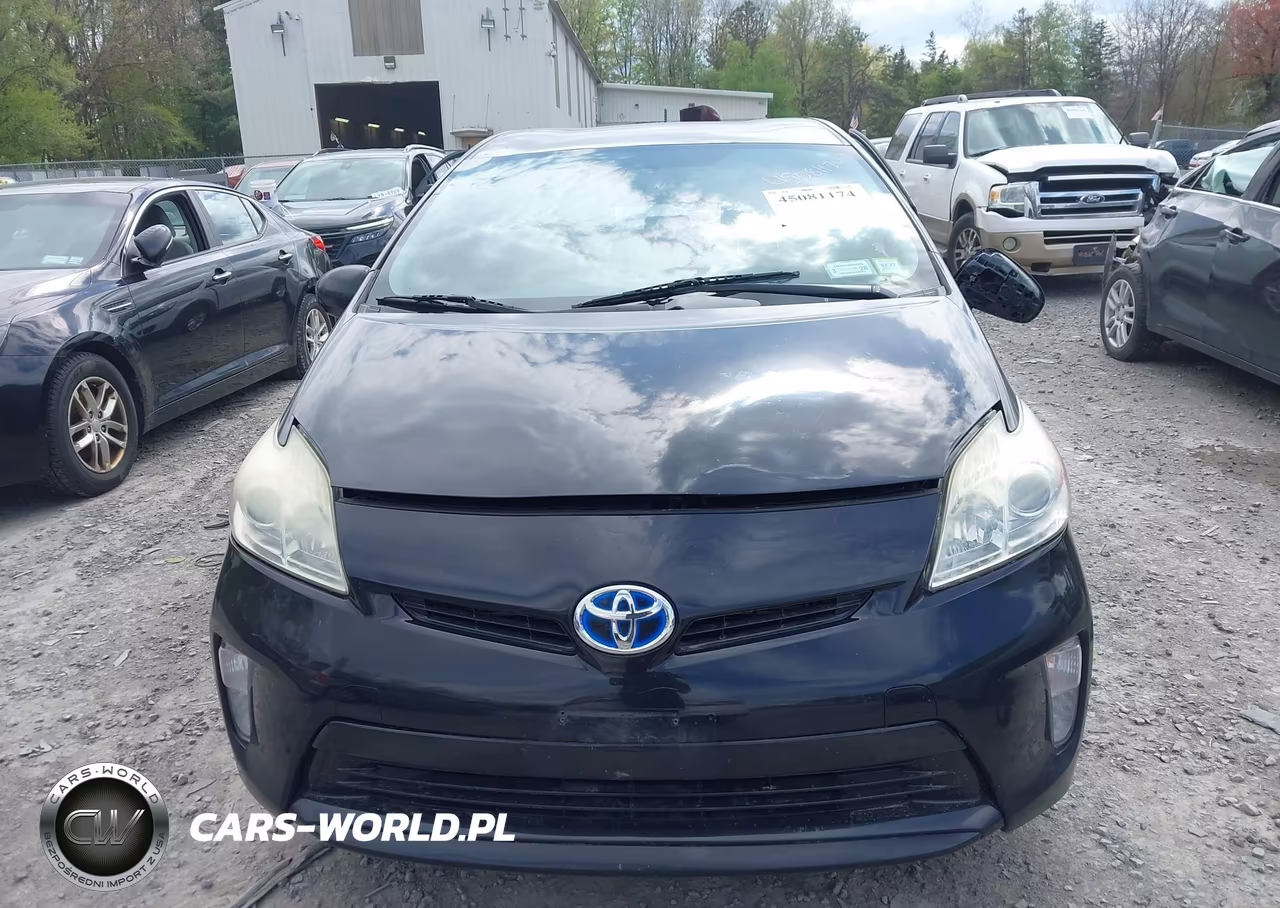 2012 Toyota Prius Two VIN:JTDKN3DU7C5382009 - 12