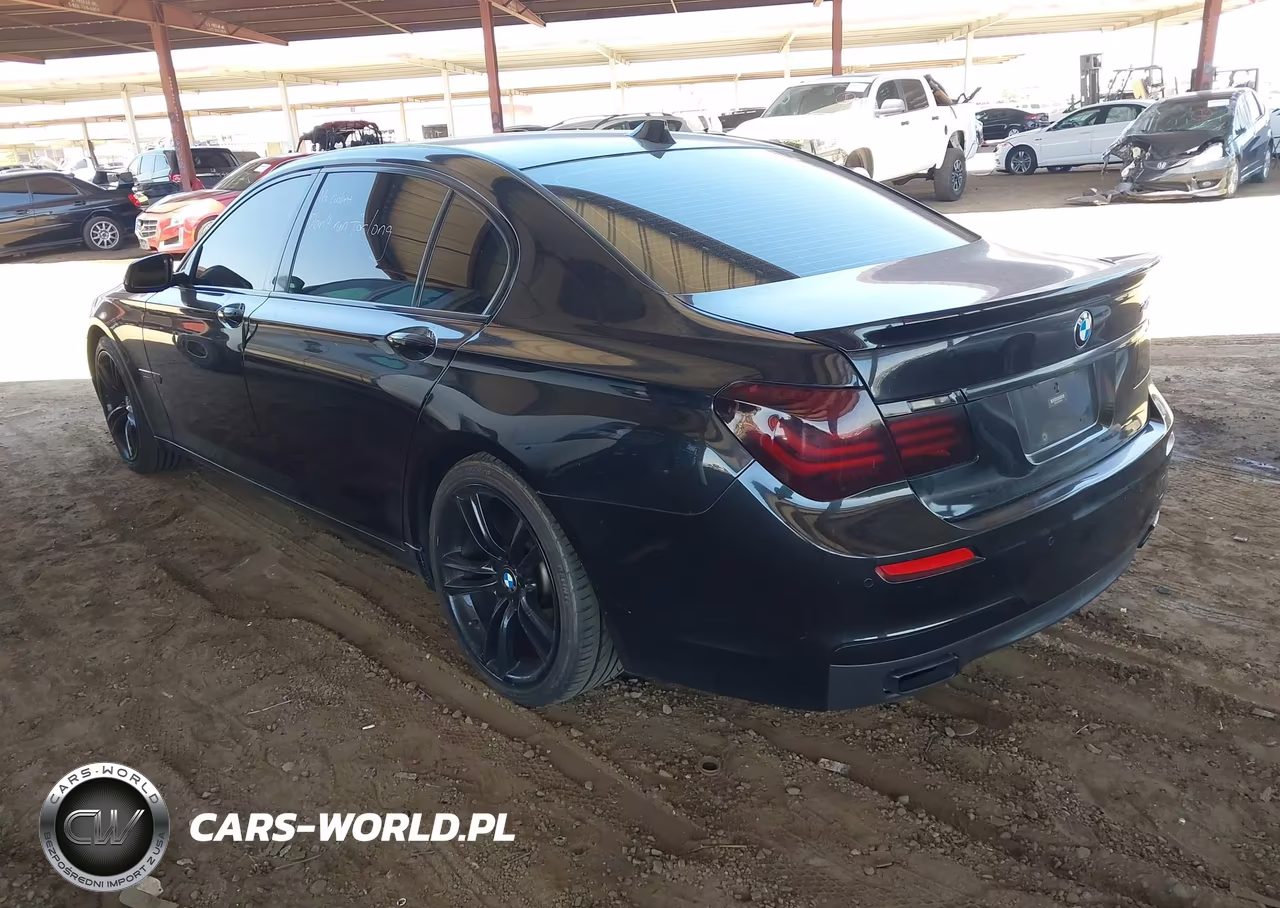 2013 BMW 740Li VIN:WBAYE4C5XDD137400 - 3