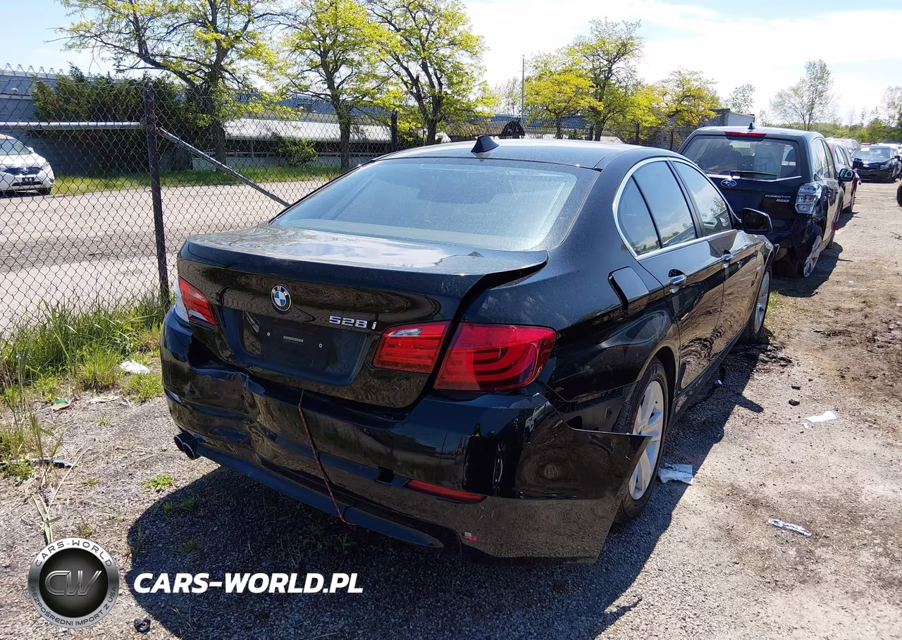 2011 BMW 528I VIN:WBAFR1C59BC741372 - 4