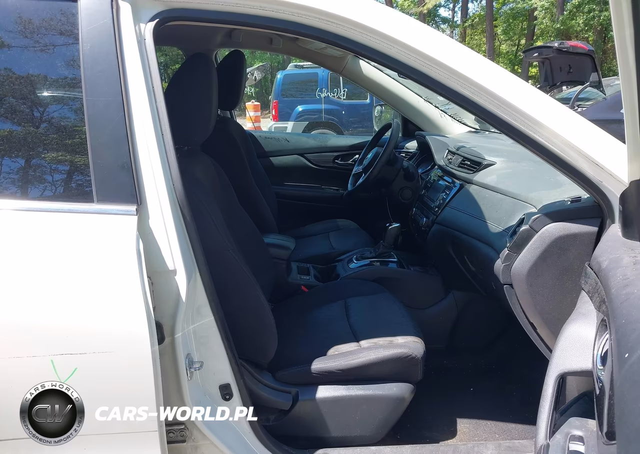 2017 Nissan Rogue Sv VIN:5N1AT2MT0HC803781 - 5