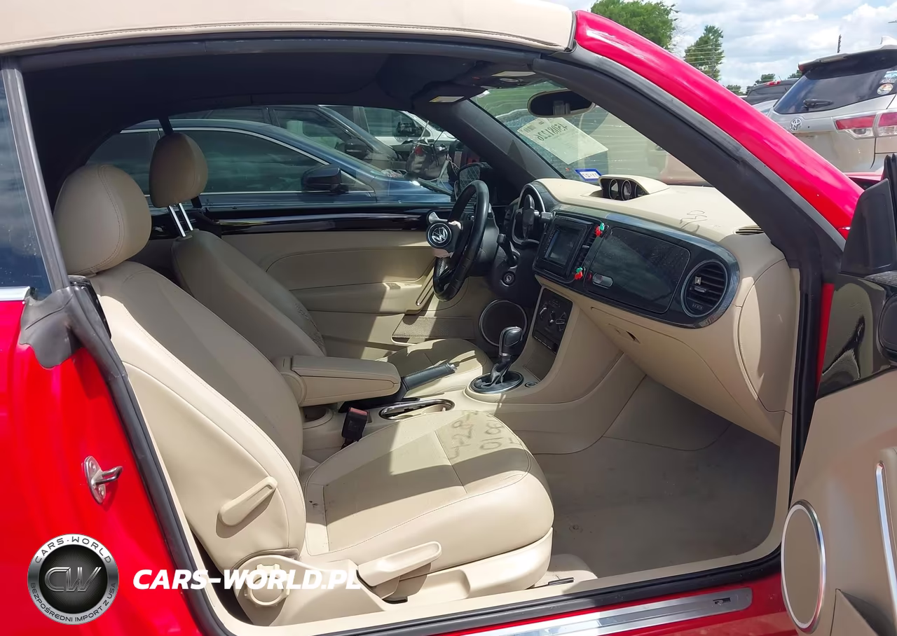 2015 Volkswagen Beetle 2.0T R-Line VIN:3VW7S7AT1FM806930 - 5
