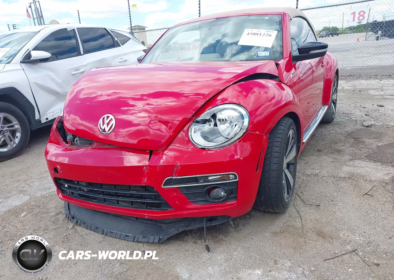 2015 Volkswagen Beetle 2.0T R-Line VIN:3VW7S7AT1FM806930 - 6