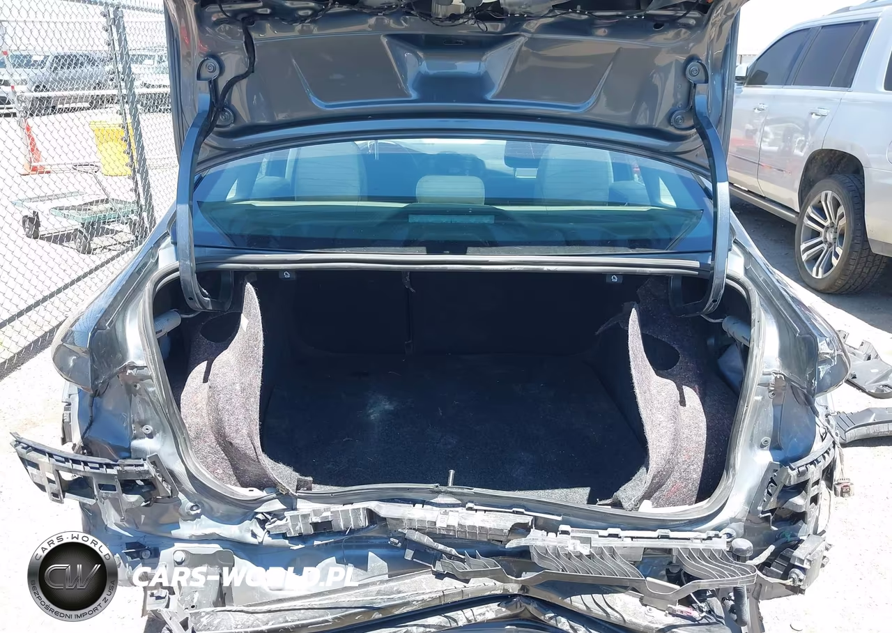 2024 Volkswagen Jetta 1.5T S VIN:3VW5M7BU6RM026242 - 17