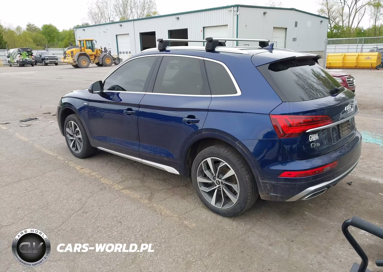 2023 Audi Q5 Premium Plus 45 Tfsi S Line Quattro VIN:WA1EAAFY1P2048959 - 3