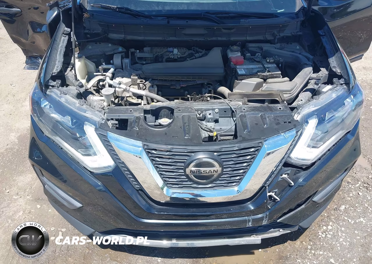 2018 Nissan Rogue S VIN:5N1AT2MT7JC723853 - 10