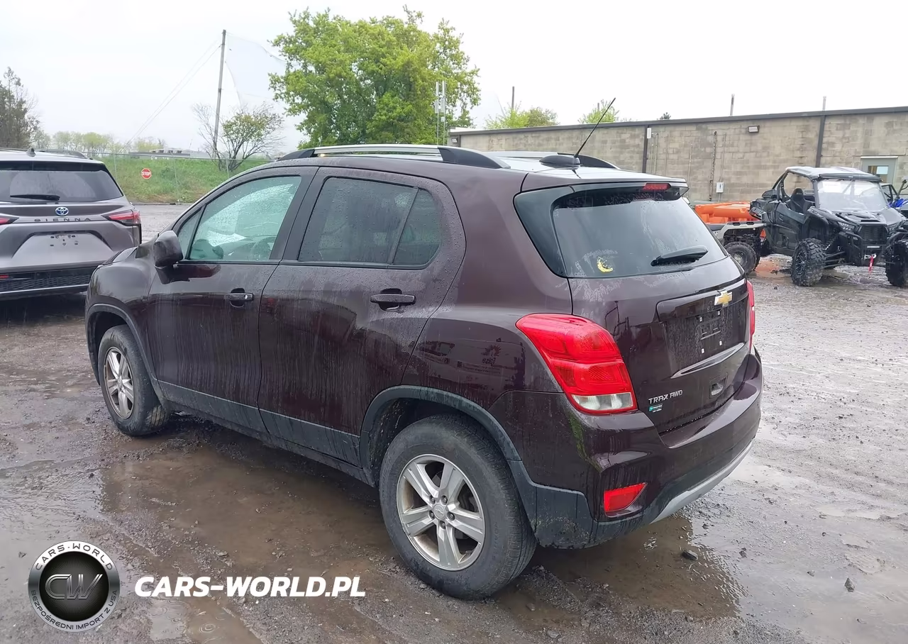 2021 Chevrolet Trax Awd Lt VIN:KL7CJPSB7MB324992 - 3
