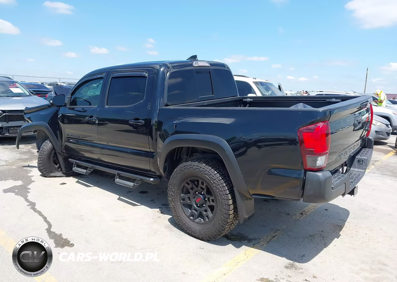 2019 Toyota Tacoma Trd Off Road VIN:3TMCZ5AN8KM262410 - 3