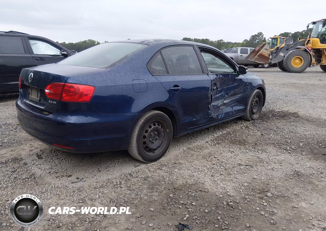2011 Volkswagen Jetta 2.5L Se VIN:3VWDX7AJ4BM068599 - 4
