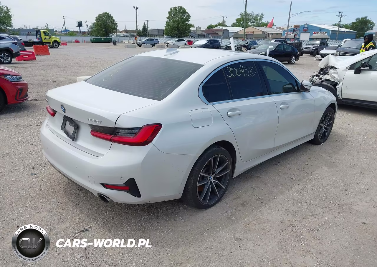 2020 BMW 330I xDrive VIN:3MW5R7J02L8B29237 - 4
