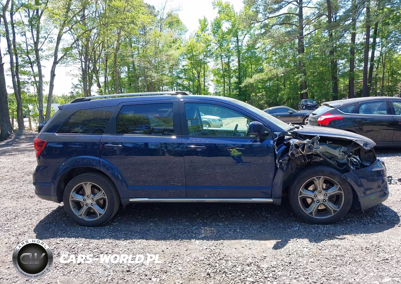 2017 Dodge Journey Crossroad Plus VIN:3C4PDCGG4HT501575 - 13