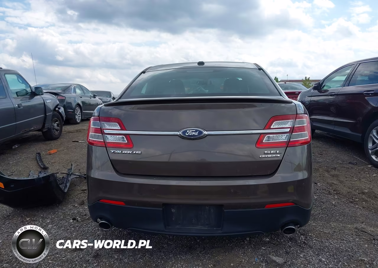 2015 Ford Taurus Sel VIN:1FAHP2E83FG161456 - 16