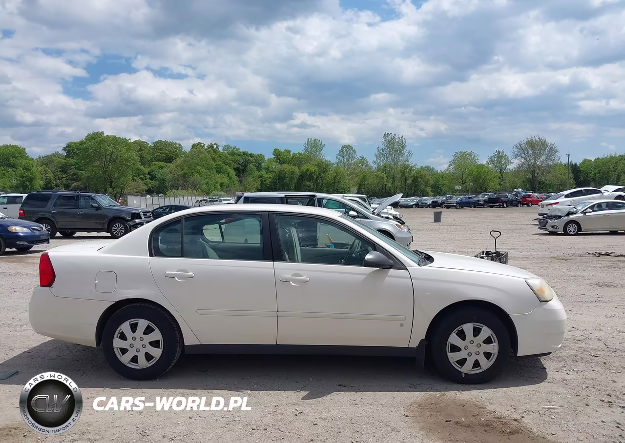 2008 Chevrolet Malibu Classic Ls VIN:1G1ZS58F38F141007 - 13