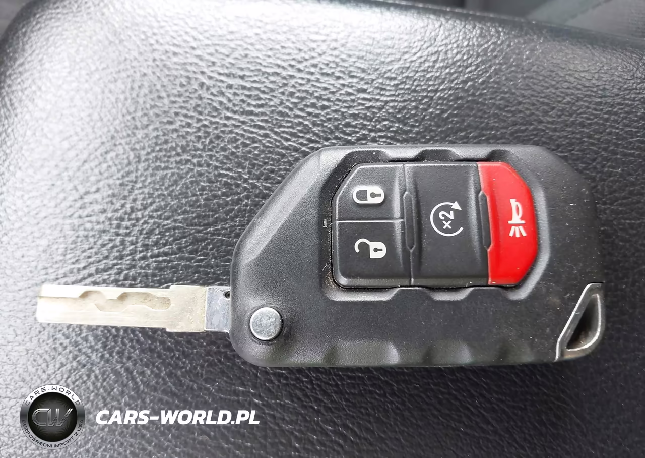 2020 Jeep Gladiator Sport S 4X4 VIN:1C6JJTAGXLL167796 - 11