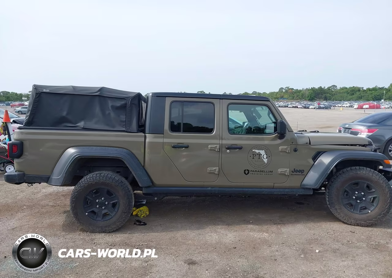 2020 Jeep Gladiator Sport S 4X4 VIN:1C6JJTAGXLL167796 - 13
