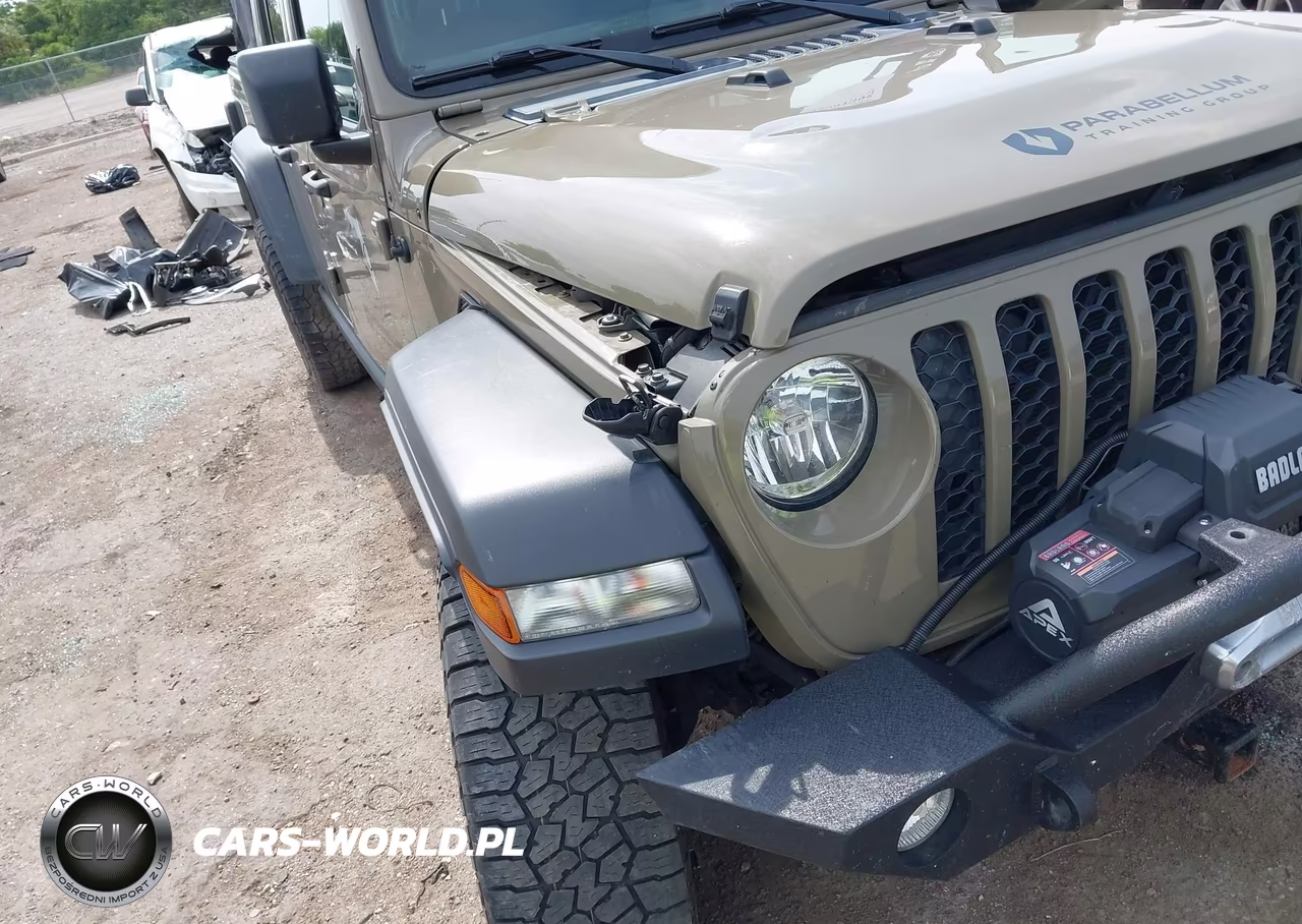 2020 Jeep Gladiator Sport S 4X4 VIN:1C6JJTAGXLL167796 - 6