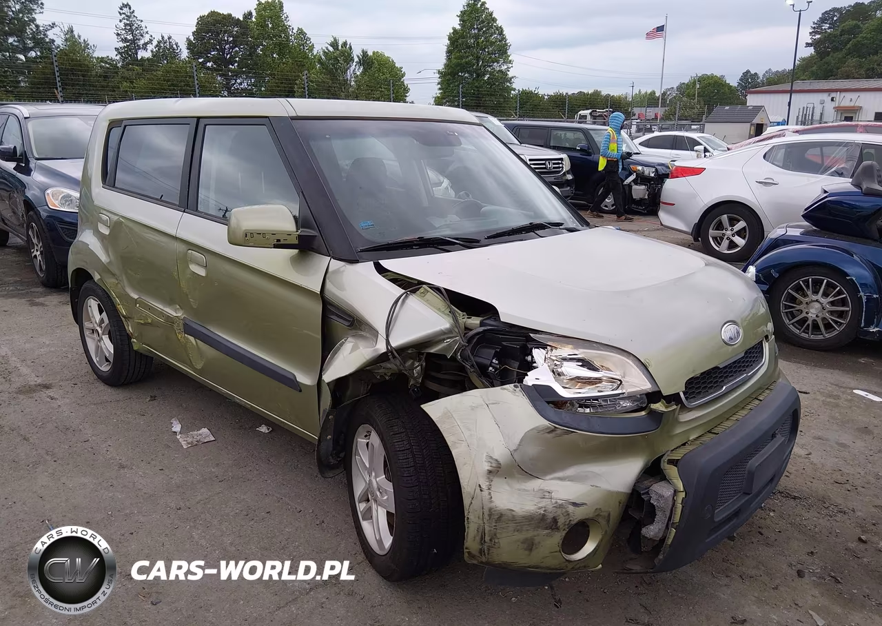 2010 Kia Soul +