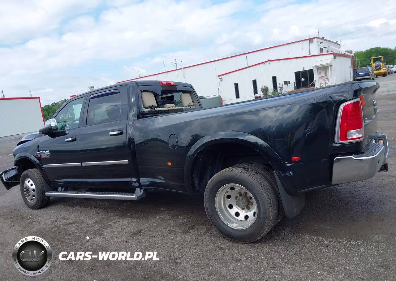 2014 Ram 3500 Laramie VIN:3C63RRJL1EG173326 - 14