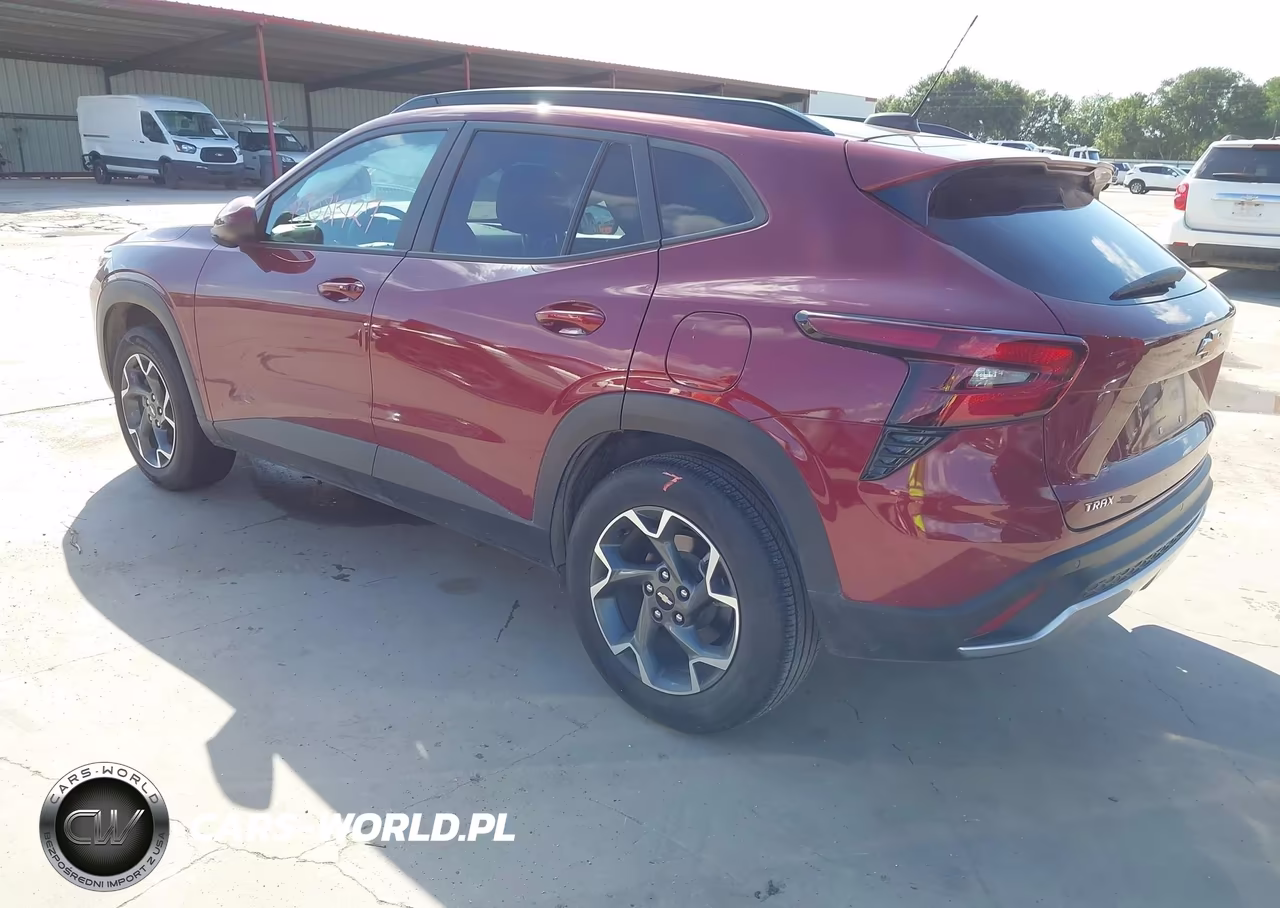2025 Chevrolet Trax Fwd Lt VIN:KL77LHEP0SC004140 - 3