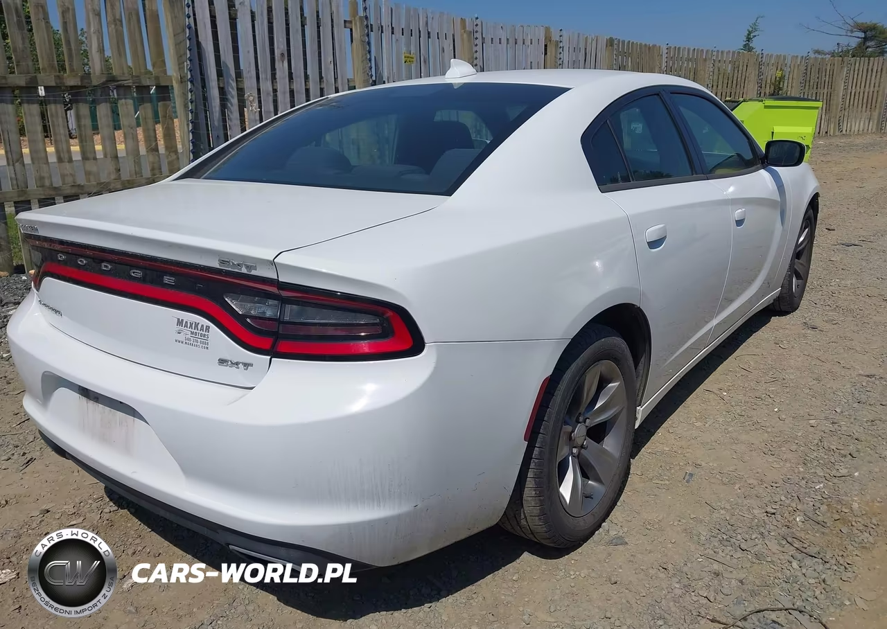 2016 Dodge Charger Sxt VIN:2C3CDXHG5GH214794 - 4