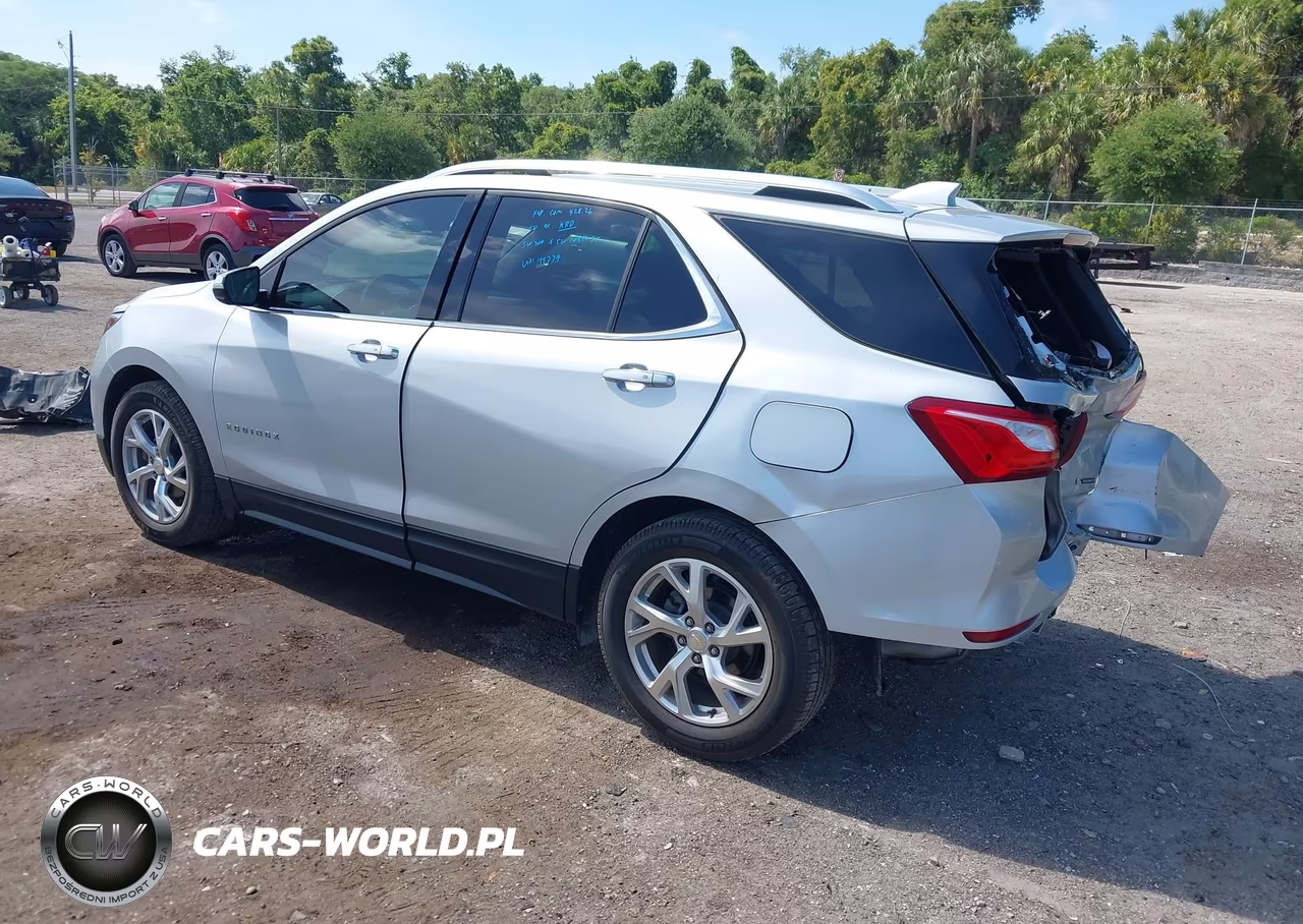 2018 Chevrolet Equinox Premier VIN:2GNAXMEV1J6349339 - 3