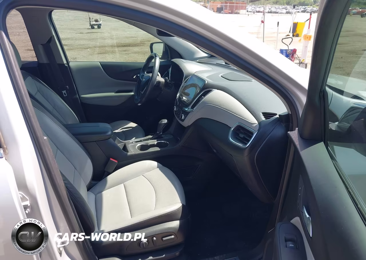 2018 Chevrolet Equinox Premier VIN:2GNAXMEV1J6349339 - 5