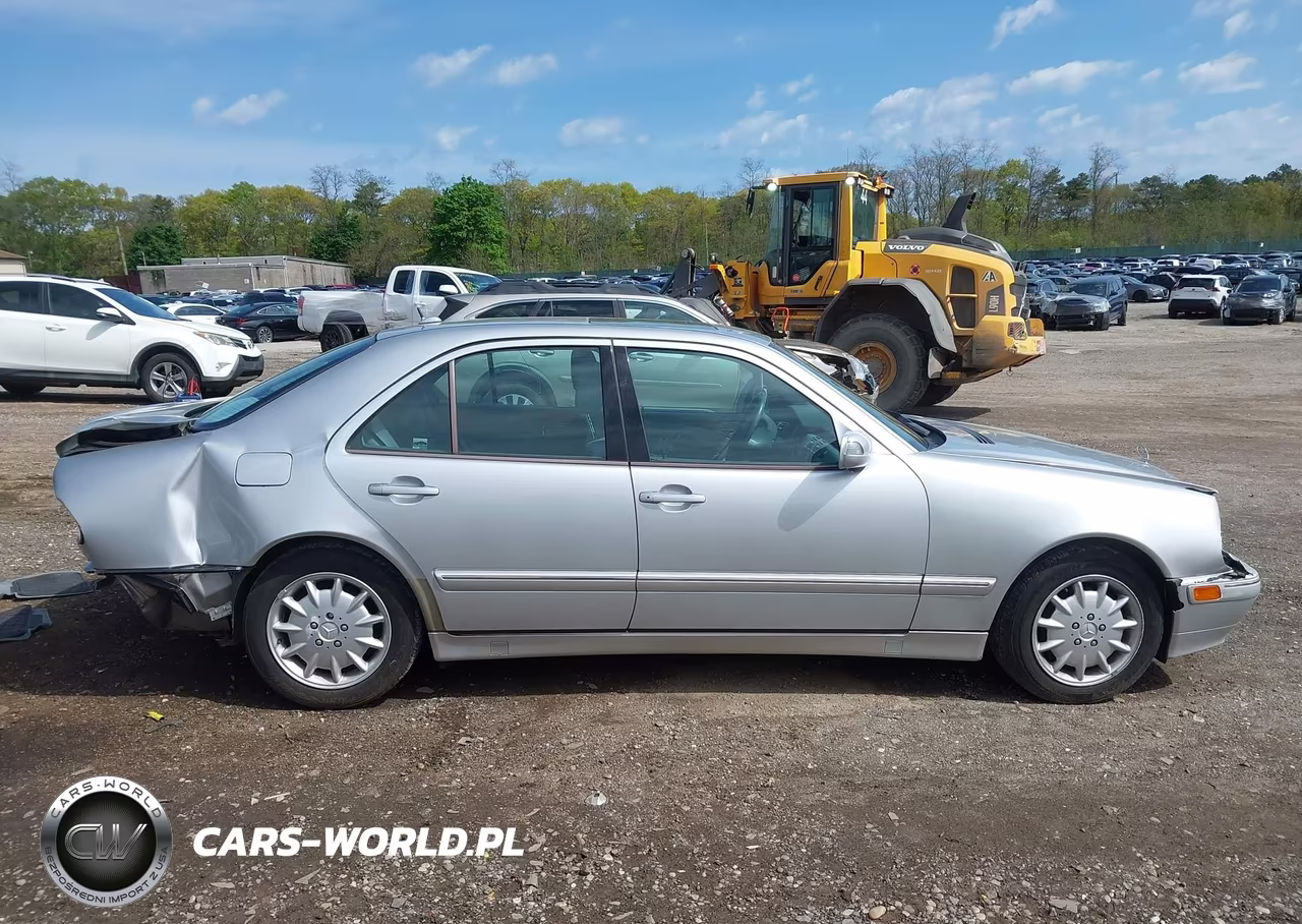 2000 Mercedes-Benz E 320 4M VIN:WDBJF82JXYX030387 - 12