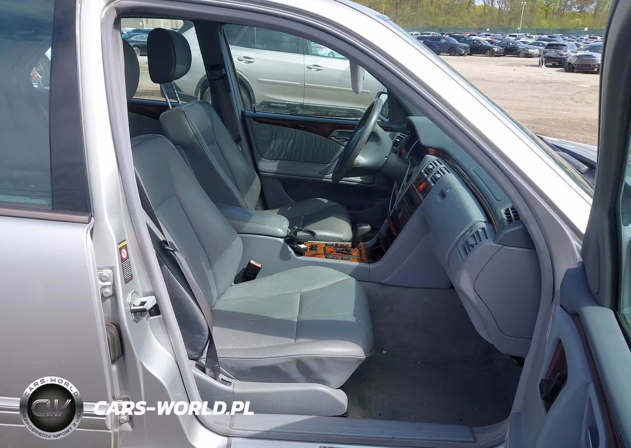 2000 Mercedes-Benz E 320 4M VIN:WDBJF82JXYX030387 - 5