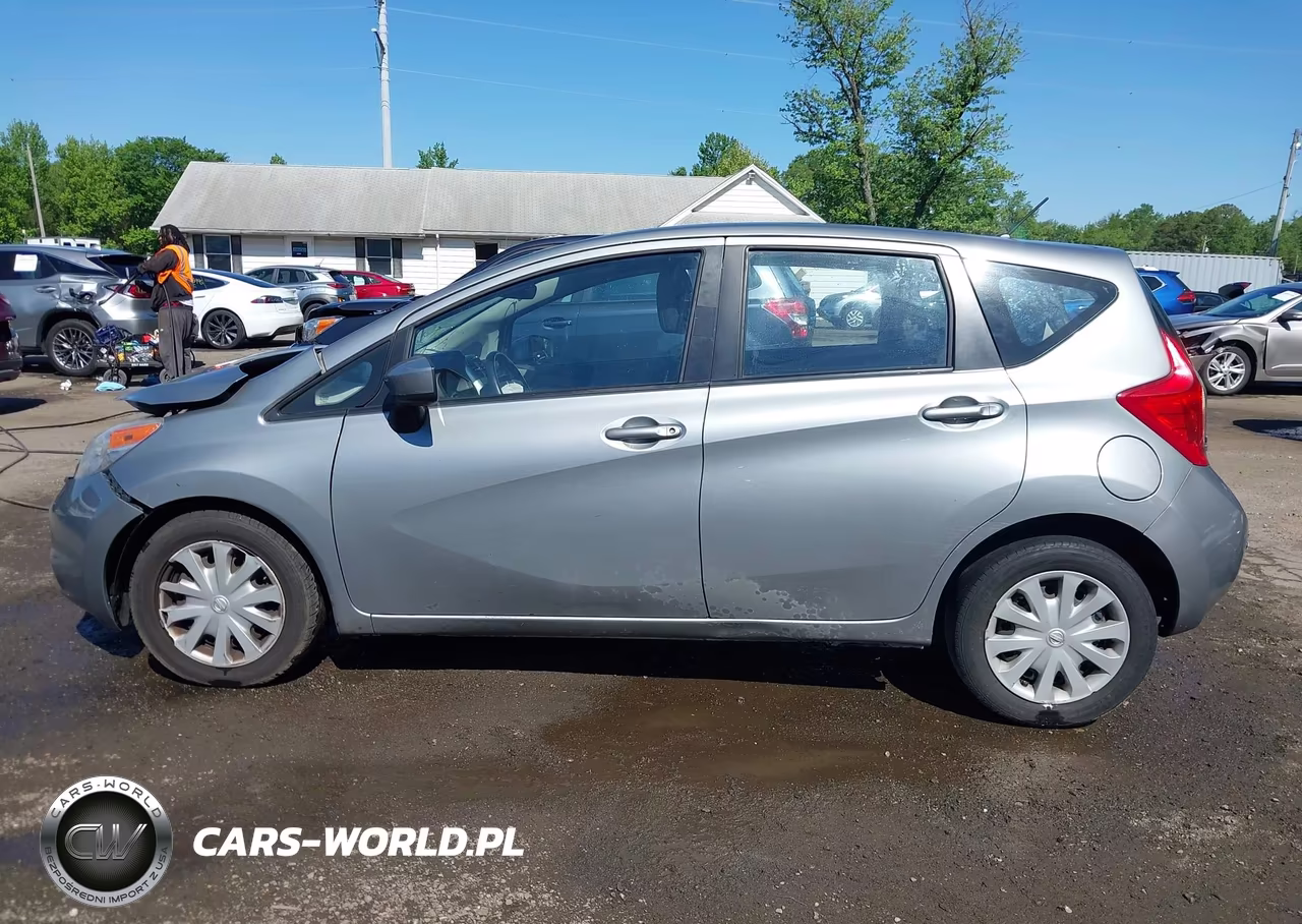2015 Nissan Versa Note S (Sr)-S Plus-Sl-Sr-Sv VIN:3N1CE2CP3FL397835 - 14