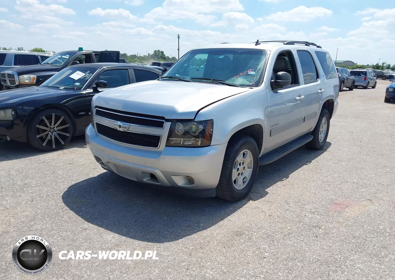 2013 Chevrolet Tahoe Lt VIN:1GNSCBE04DR136998 - 2