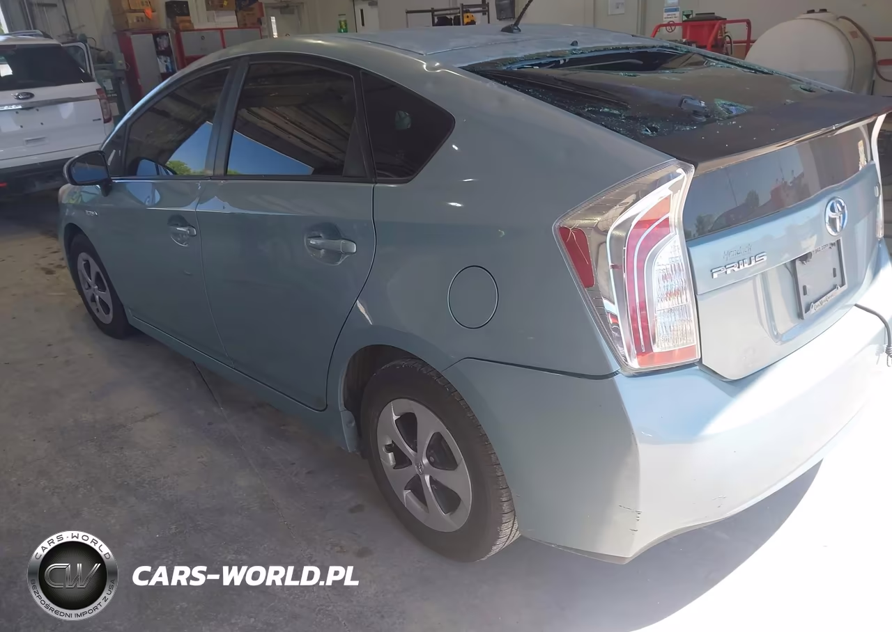 2012 Toyota Prius Two VIN:JTDKN3DU3C5506177 - 3