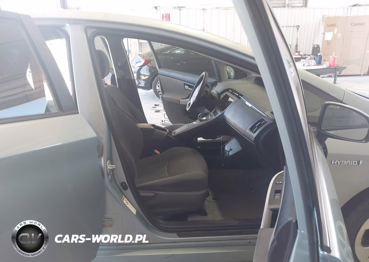 2012 Toyota Prius Two VIN:JTDKN3DU3C5506177 - 5