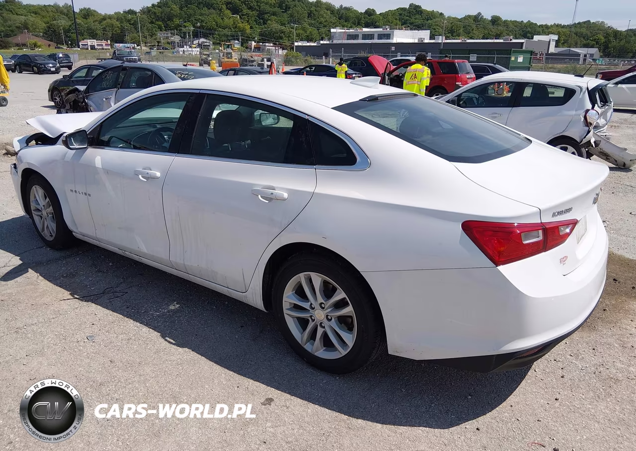 2017 Chevrolet Malibu 1Lt VIN:1G1ZE5ST3HF204709 - 3
