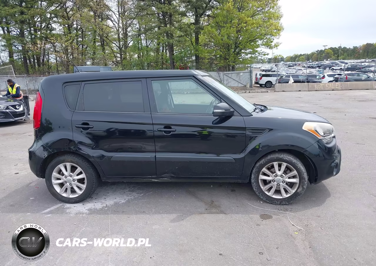 2012 Kia Soul + VIN:KNDJT2A60C7743442 - 13