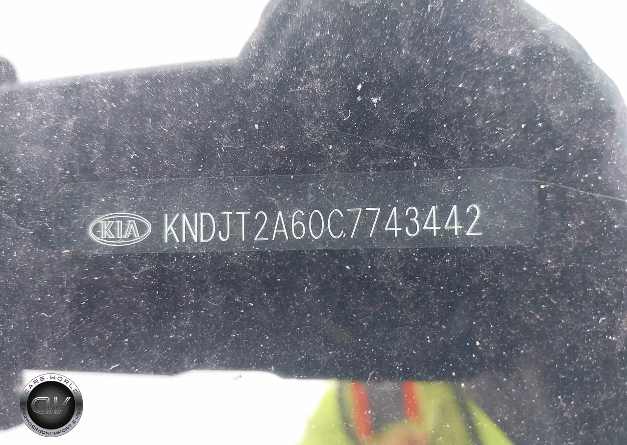 2012 Kia Soul + VIN:KNDJT2A60C7743442 - 19