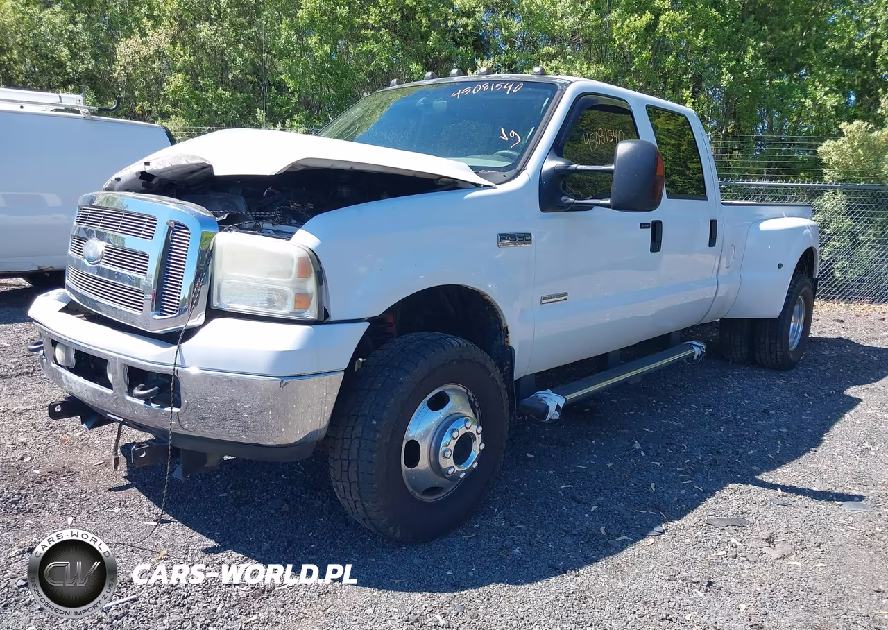 2005 Ford F-350 Lariat-Xl-Xlt VIN:1FTWW33PX5EC18217 - 2