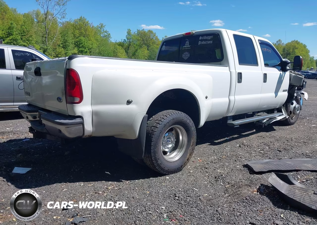 2005 Ford F-350 Lariat-Xl-Xlt VIN:1FTWW33PX5EC18217 - 4