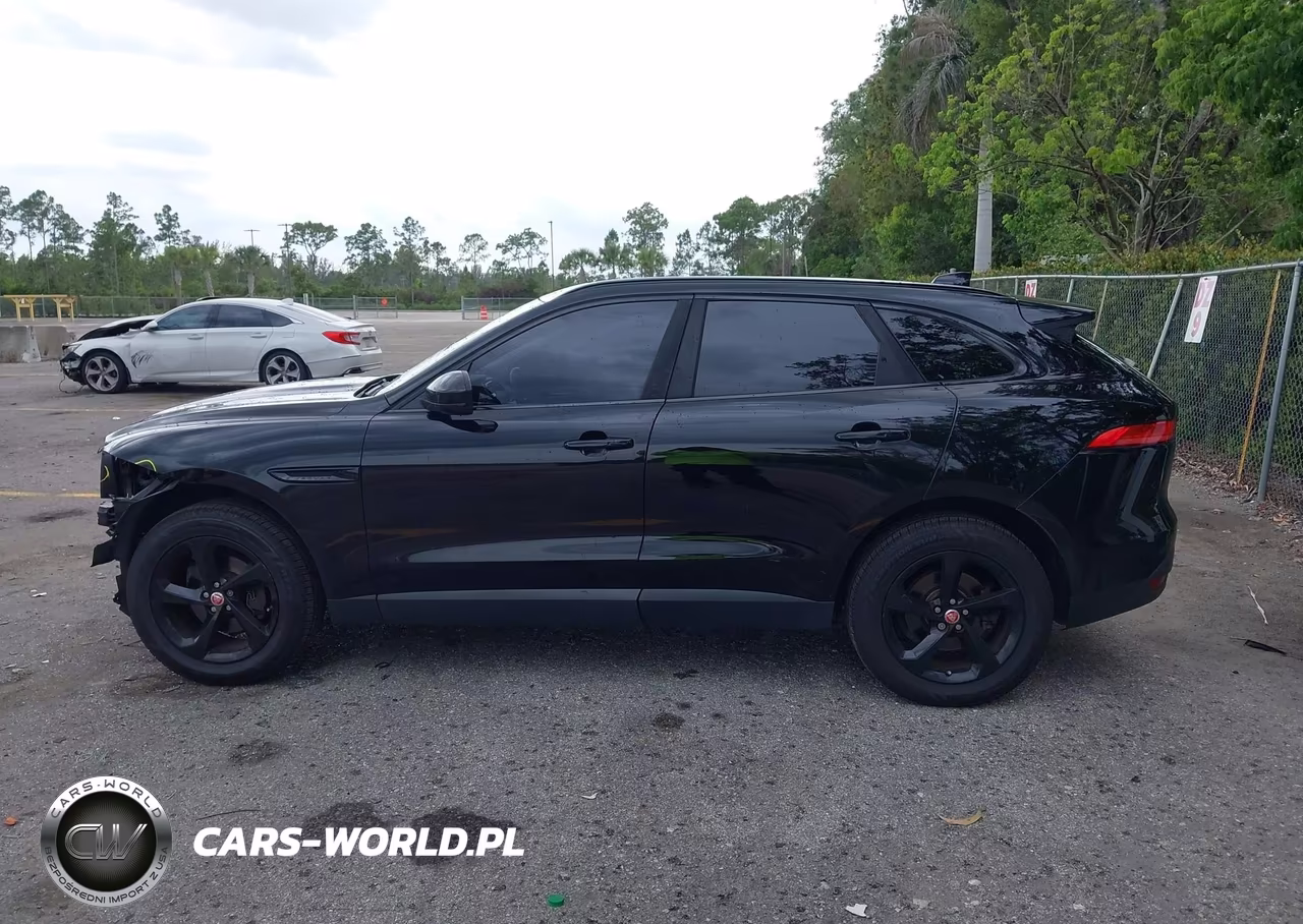 2019 Jaguar F-Pace 25T Premium VIN:SADCJ2FX0KA367928 - 15