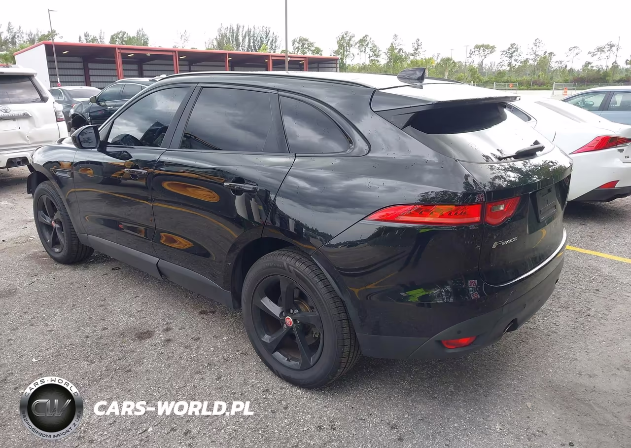 2019 Jaguar F-Pace 25T Premium VIN:SADCJ2FX0KA367928 - 3