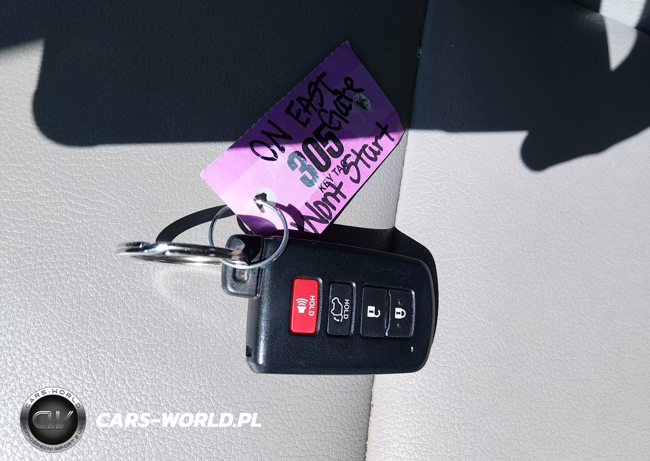 2018 Toyota Rav4 Hybrid Limited VIN:JTMDJREV7JD155243 - 11