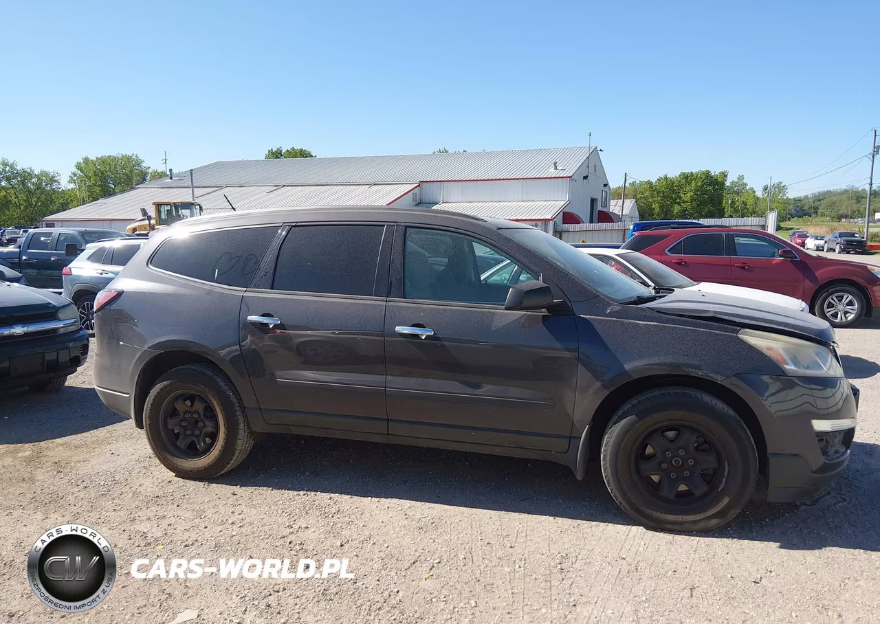 2015 Chevrolet Traverse Ls VIN:1GNKRFKD3FJ121004 - 13