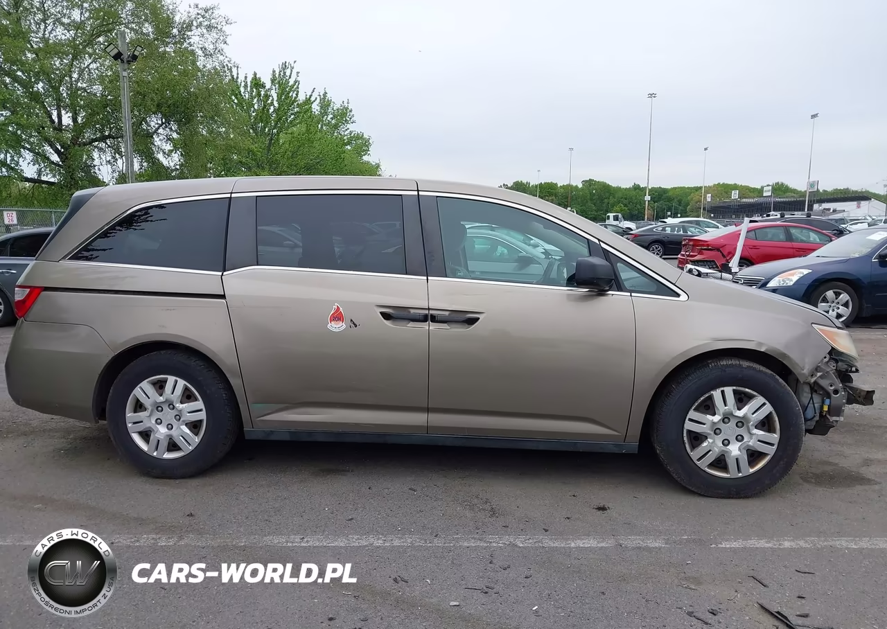 2012 Honda Odyssey Lx VIN:5FNRL5H22CB127825 - 13