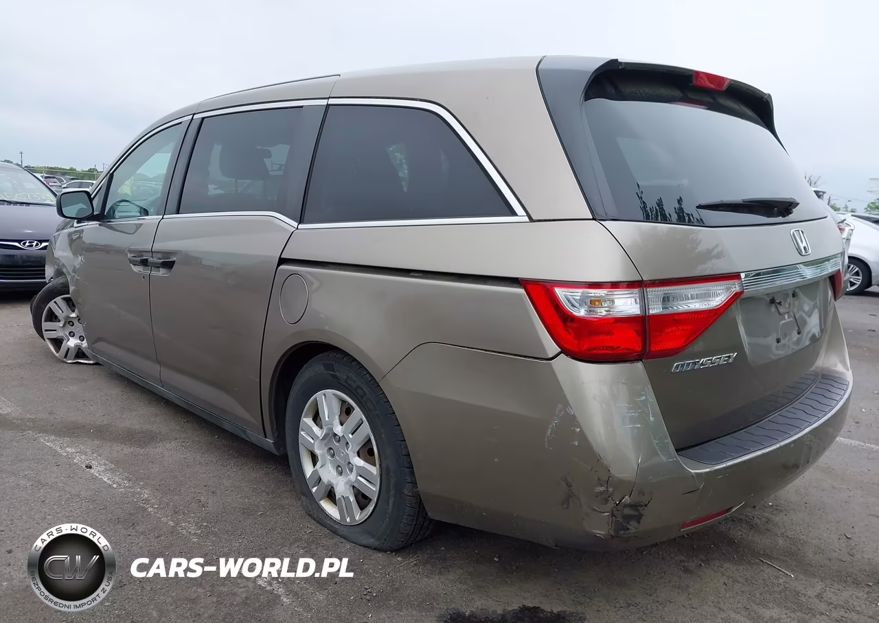 2012 Honda Odyssey Lx VIN:5FNRL5H22CB127825 - 3