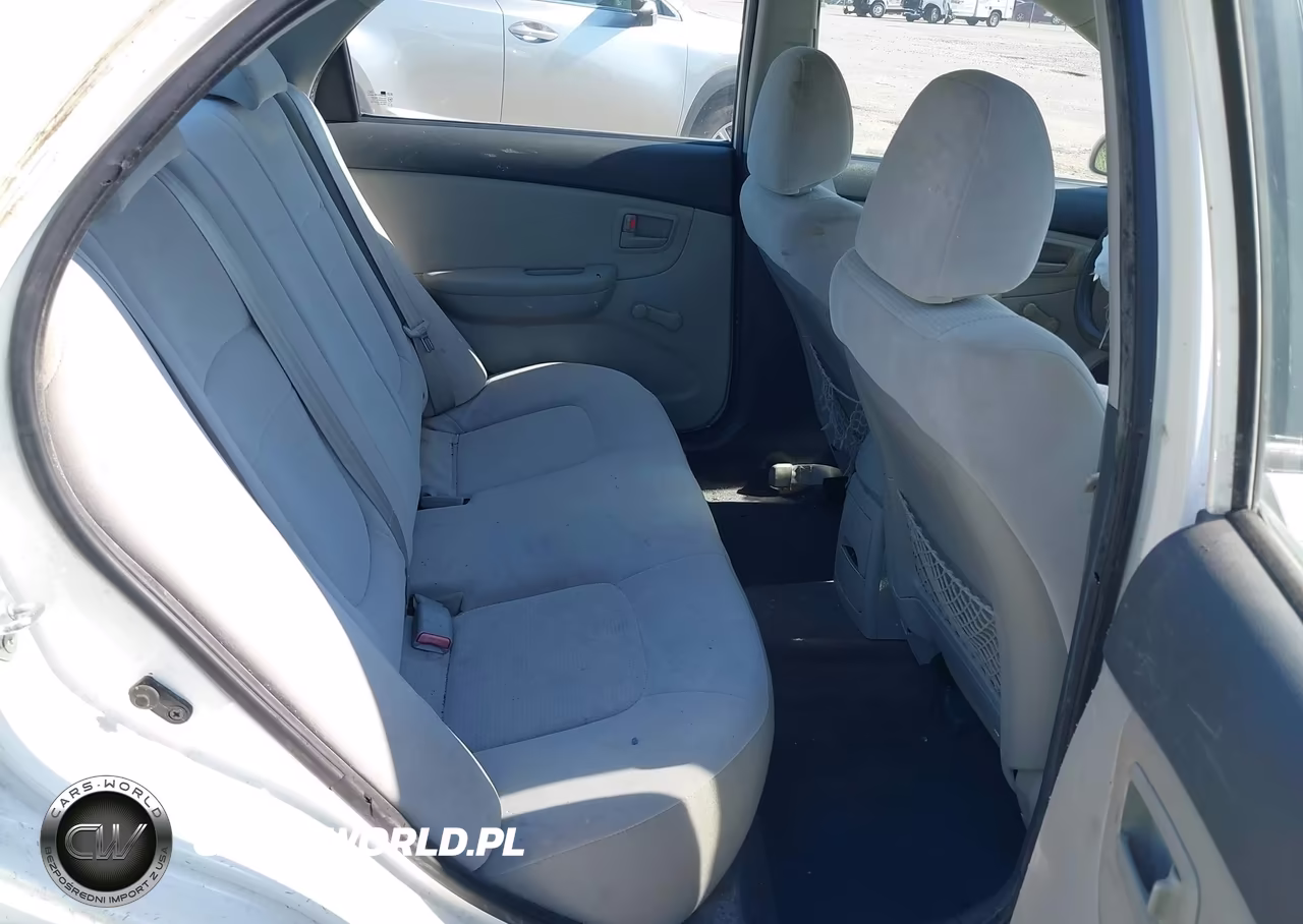 2009 Kia Spectra Lx VIN:KNAFE221X95649279 - 8
