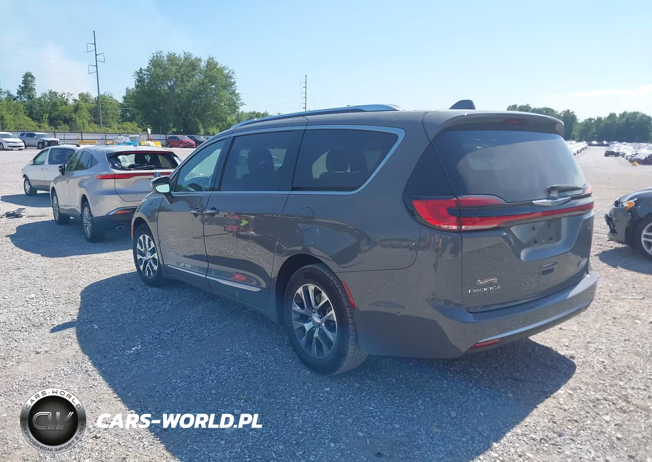 2021 Chrysler Pacifica Hybrid Pinnacle VIN:2C4RC1N7XMR529283 - 3
