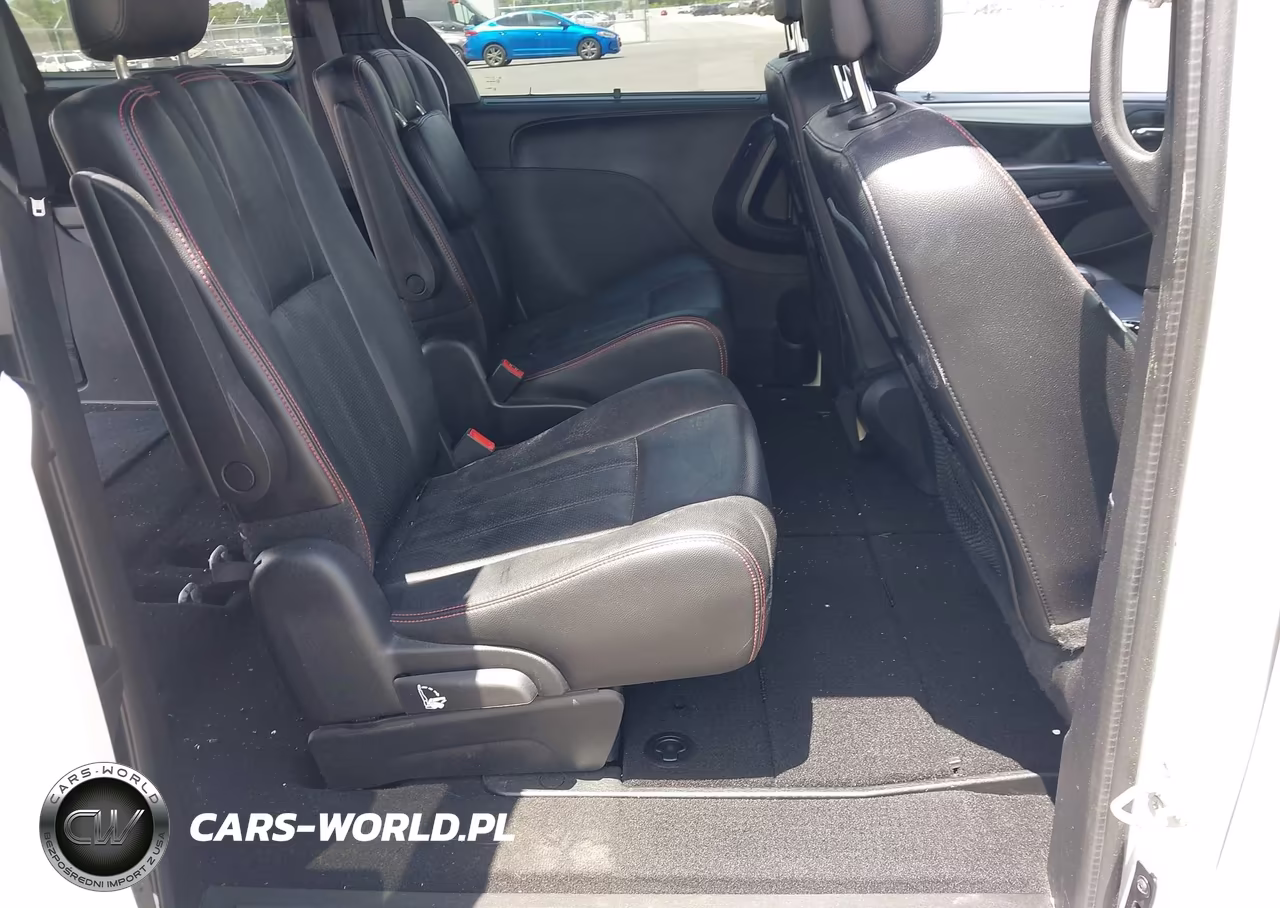 2019 Dodge Grand Caravan Gt VIN:2C4RDGEG9KR690284 - 8