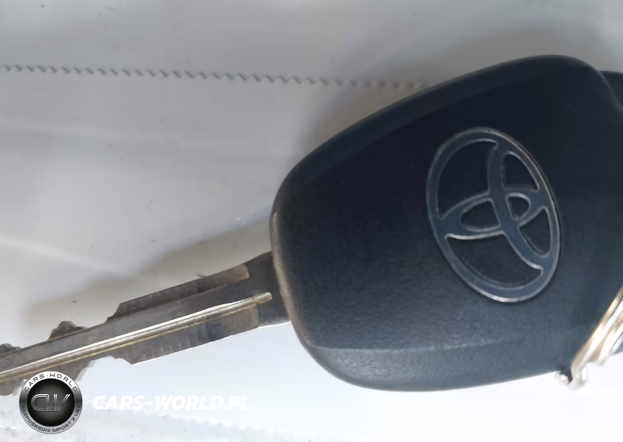2017 Toyota Corolla Le Eco VIN:2T1BPRHE4HC797752 - 11