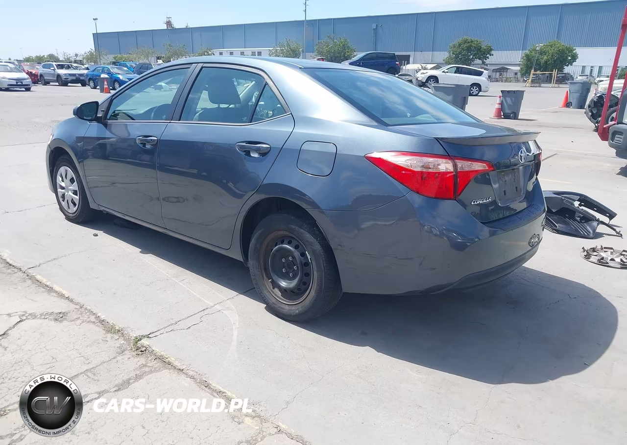 2017 Toyota Corolla Le Eco VIN:2T1BPRHE4HC797752 - 3
