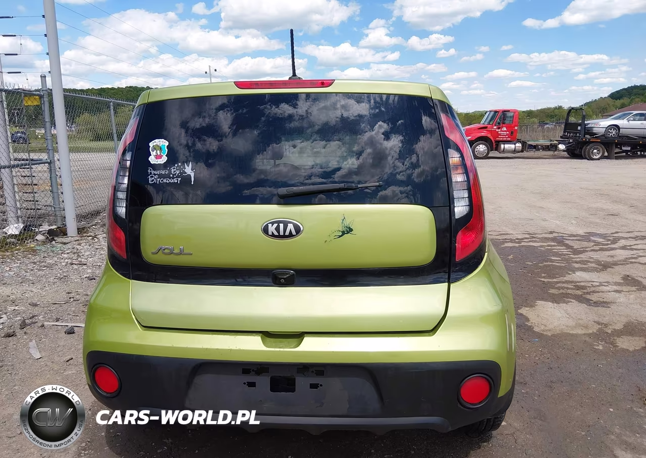 2018 Kia Soul VIN:KNDJN2A23J7890312 - 16