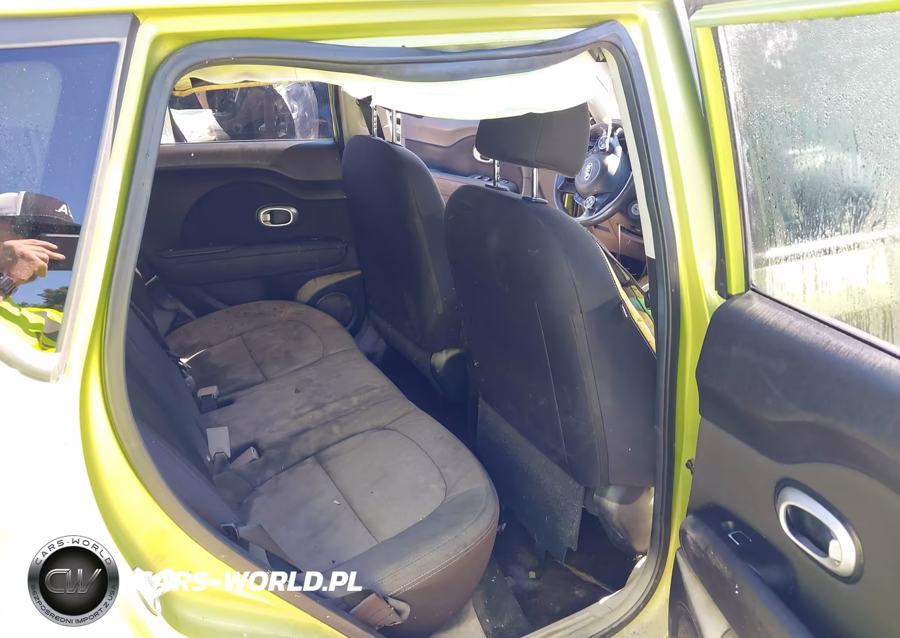 2018 Kia Soul VIN:KNDJN2A23J7890312 - 8