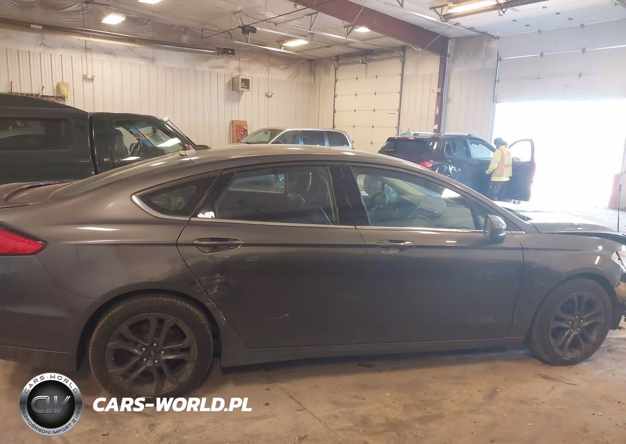 2018 Ford Fusion Se VIN:3FA6P0H75JR149535 - 13